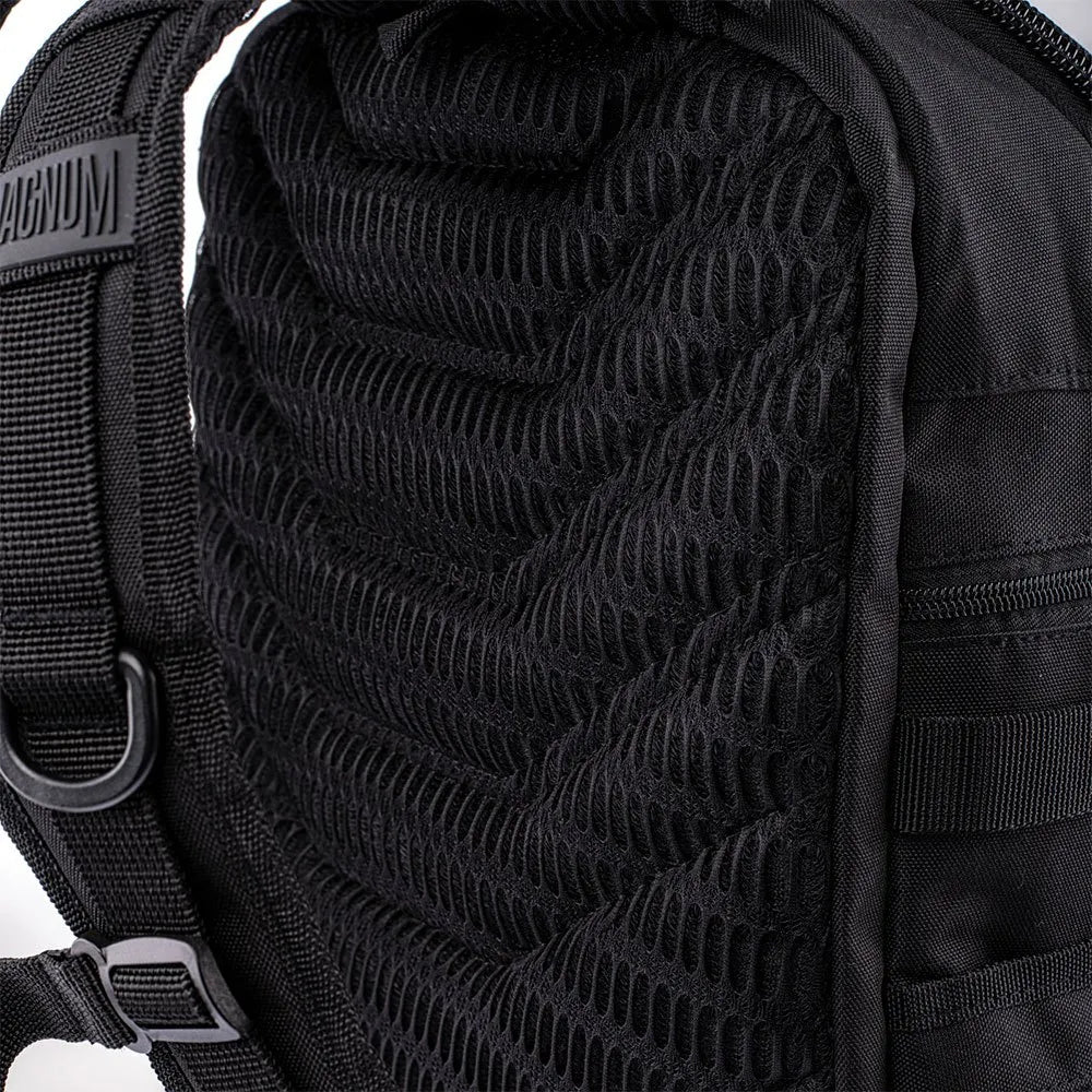 Magnum Cityox 28L Black military ranac