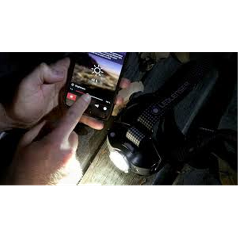 Lampa za glavu Led Lenser MH 11 500966