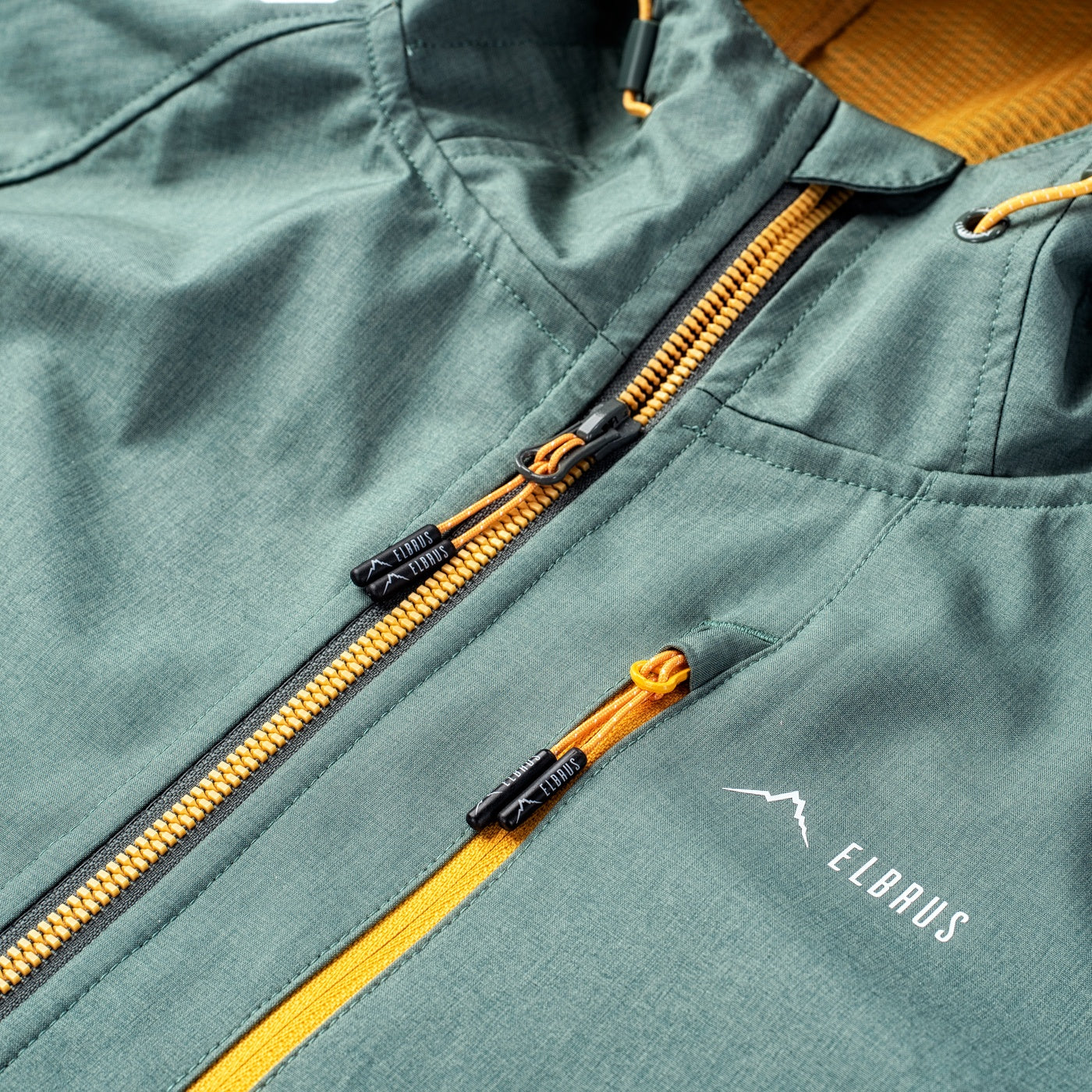 softshell muska zelena jakna